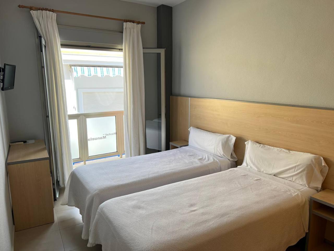 Hostal Manuela Punta Umbría Esterno foto