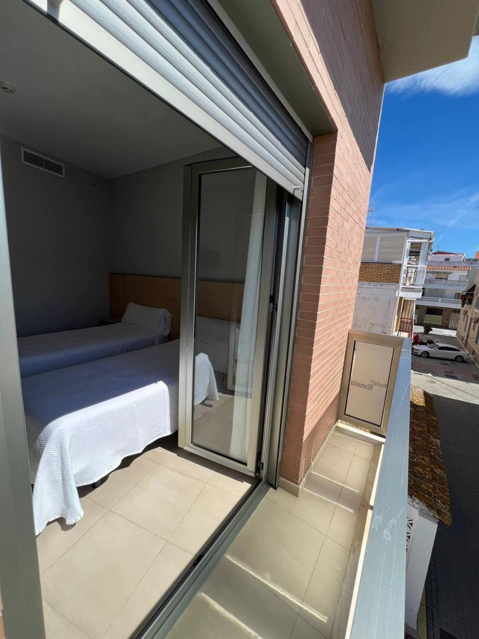 Hostal Manuela Punta Umbría Esterno foto