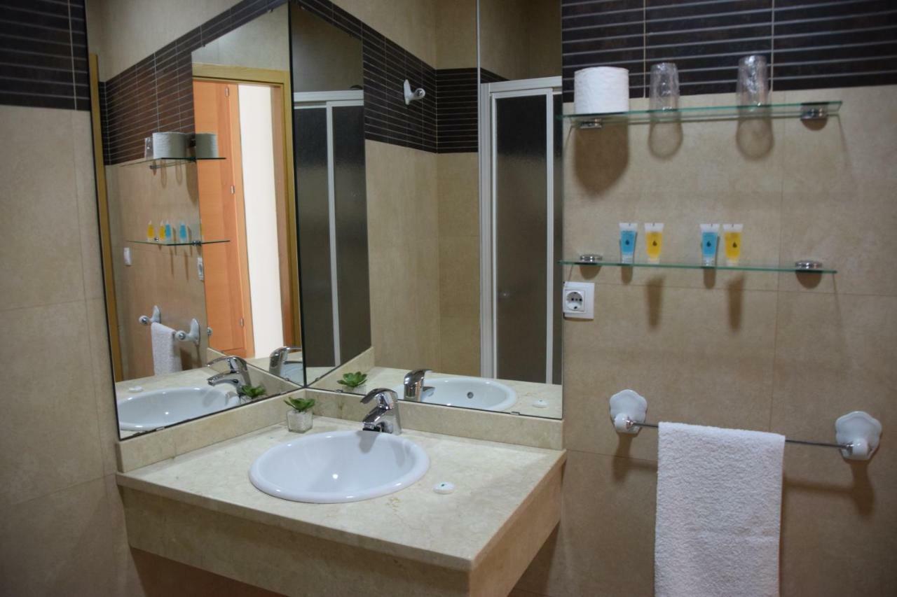 Hostal Manuela Punta Umbría Esterno foto